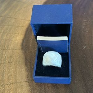 Swarovski Nirvana Flash
White Crystal Ring